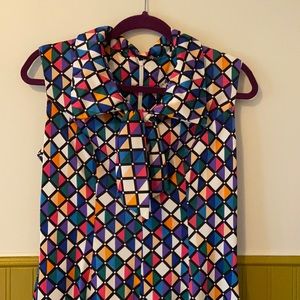 70’s Carnival Pattern Vintage Sheath Dress with Bow Collar 🎡